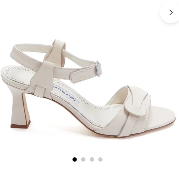 Manolo Blahnik 
Sandals in light beige leather Hydra Calf - Picture 6 of 8